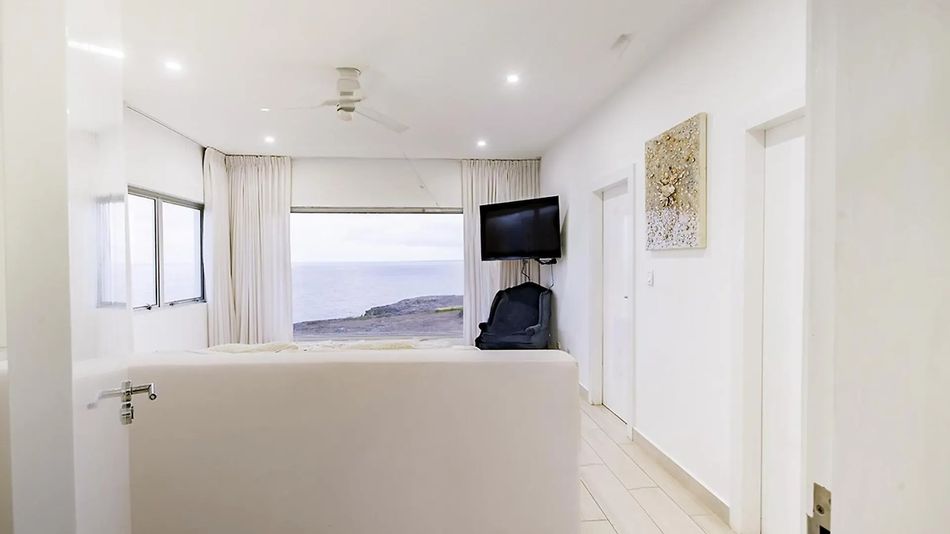 Lilypad Villa St. Philip